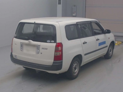 TOYOTA SUCCEED VAN