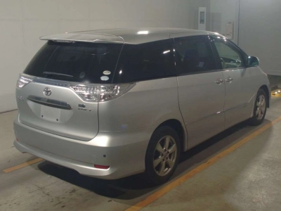 TOYOTA ESTIMA HYBRID