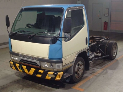 MITSUBISHI CANTER
