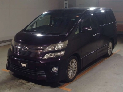 TOYOTA VELLFIRE