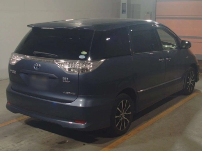 TOYOTA ESTIMA HYBRID