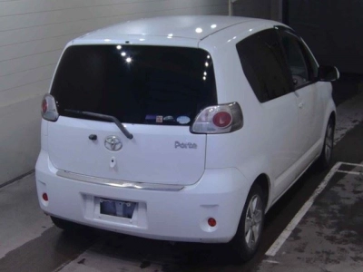 TOYOTA PORTE