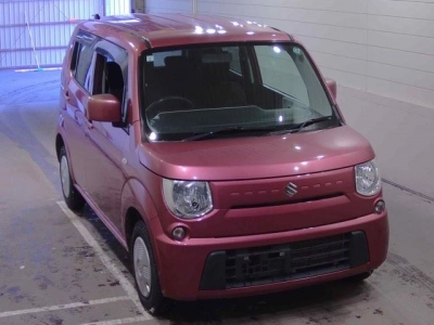 SUZUKI MRWAGON