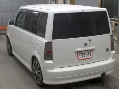 TOYOTA BB