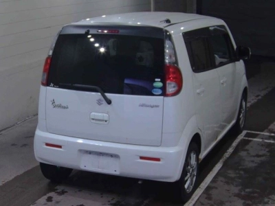 SUZUKI MRWAGON