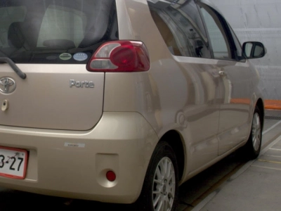 TOYOTA PORTE