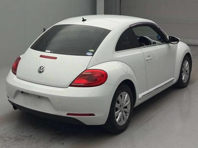 VOLKSWAGEN THE BEETLE