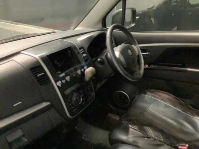 SUZUKI WAGON R STINGRAY