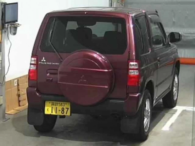 MITSUBISHI PAJERO MINI