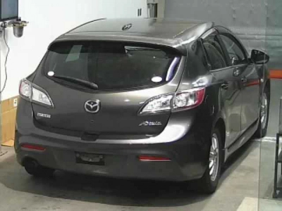 MAZDA AXELA SPORT