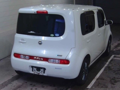 NISSAN CUBE