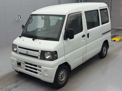 MITSUBISHI MINICAB