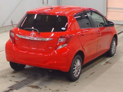 TOYOTA VITZ