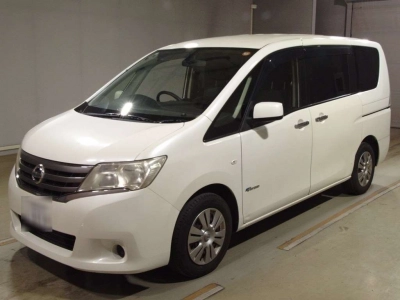 NISSAN SERENA