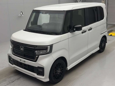 HONDA N BOX CUSTOM