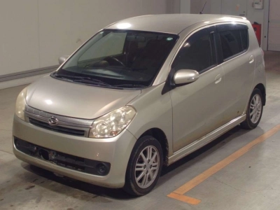DAIHATSU MIRA CUSTOM