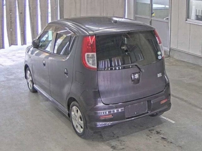 SUZUKI MRWAGON