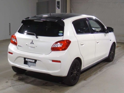 MITSUBISHI MIRAGE