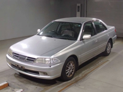 TOYOTA CARINA