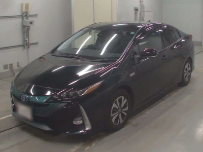 TOYOTA PRIUS PHV