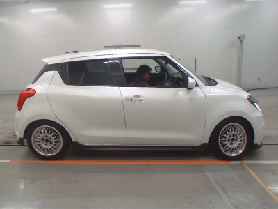 SUZUKI SWIFT SPORTS