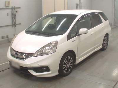 HONDA FIT SHUTTLE HYBRID