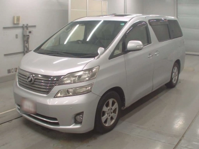 TOYOTA VELLFIRE