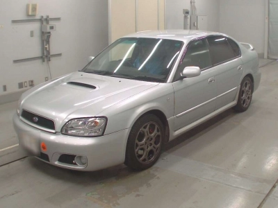 SUBARU LEGACY B4