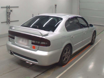SUBARU LEGACY B4