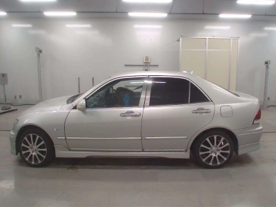 TOYOTA ALTEZZA