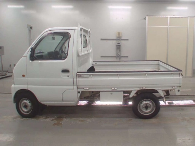 SUZUKI CARRY TRUCK