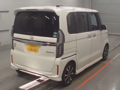 HONDA N BOX CUSTOM
