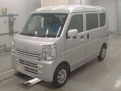 NISSAN NV100 CLIPPER