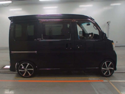 DAIHATSU ATRAI WAGON