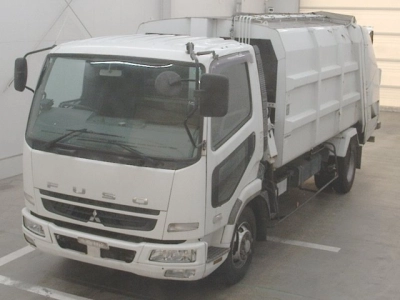 MITSUBISHI FUSO FIGHTER