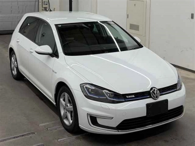 VOLKSWAGEN E-GOLF