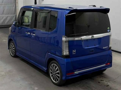 HONDA N BOX CUSTOM