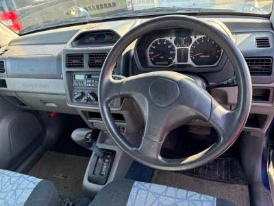 MITSUBISHI PAJERO MINI