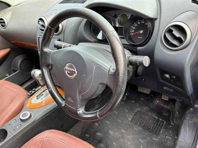 NISSAN DUALIS