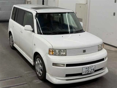 TOYOTA BB