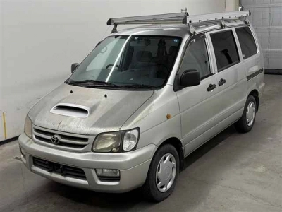 TOYOTA TOWN ACE NOAH