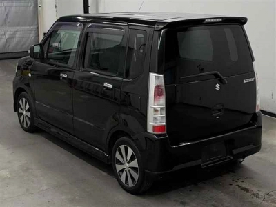 SUZUKI WAGON R STINGRAY