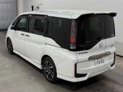 HONDA STEPWGN SPADA