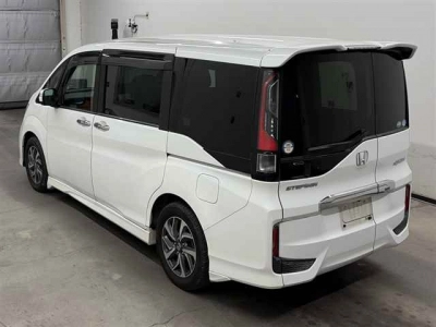 HONDA STEPWGN SPADA