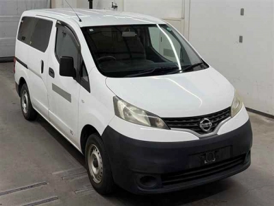 NISSAN NV200 VANETTE VAN
