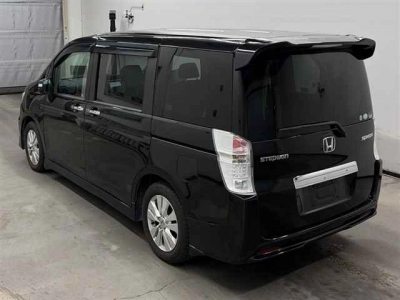 HONDA STEPWGN SPADA