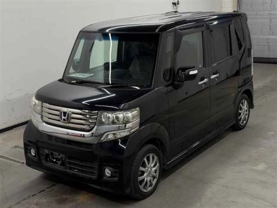 HONDA N BOX CUSTOM