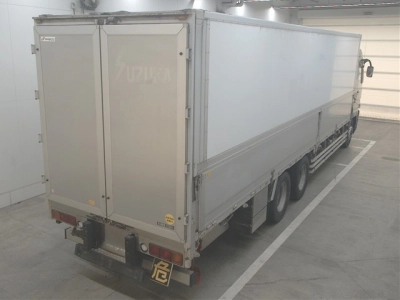 MITSUBISHI FUSO