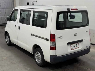 TOYOTA LITE ACE VAN