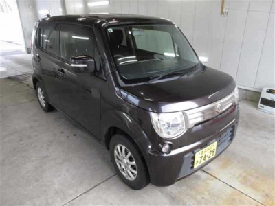 SUZUKI MRWAGON